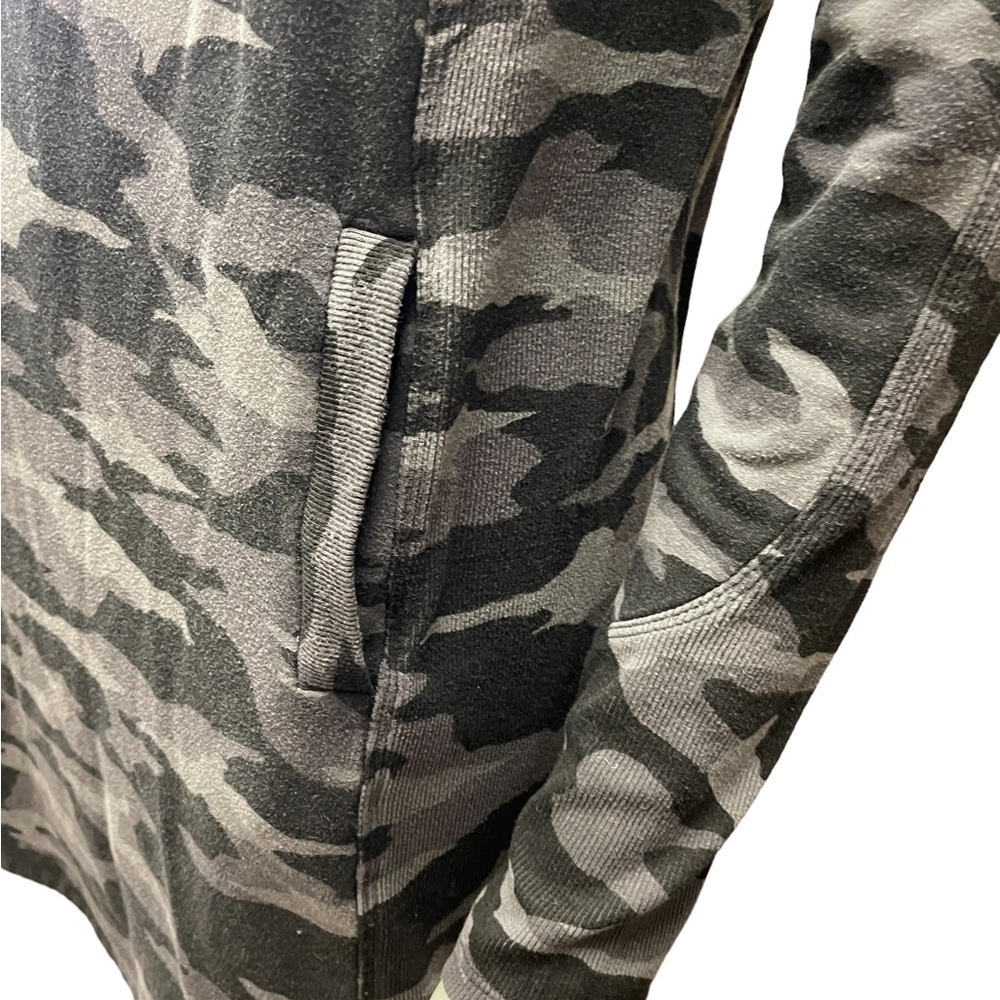 Athleta Camo Balance Dress Size XS - Picture 5 of 12
